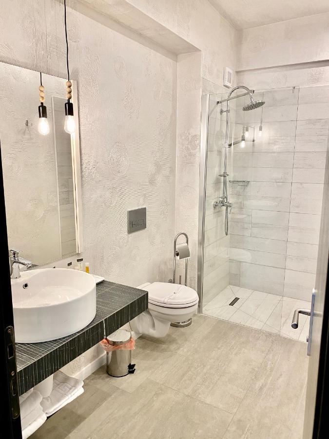 Hotel Bulevard Râmnicu Vâlcea Eksteriør billede