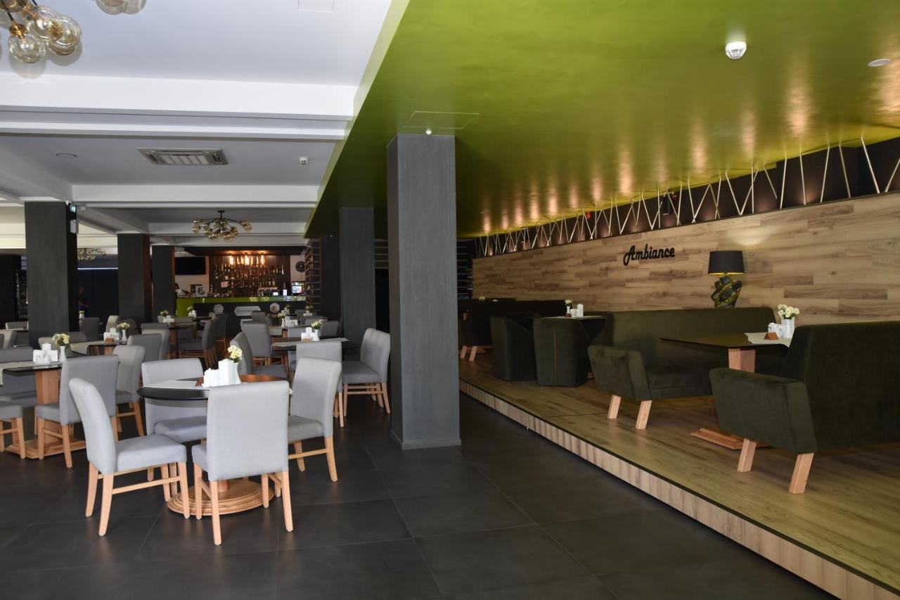 Hotel Bulevard Râmnicu Vâlcea Eksteriør billede